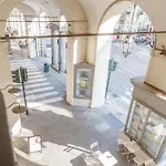 La Via Del Po Bed & Breakfast