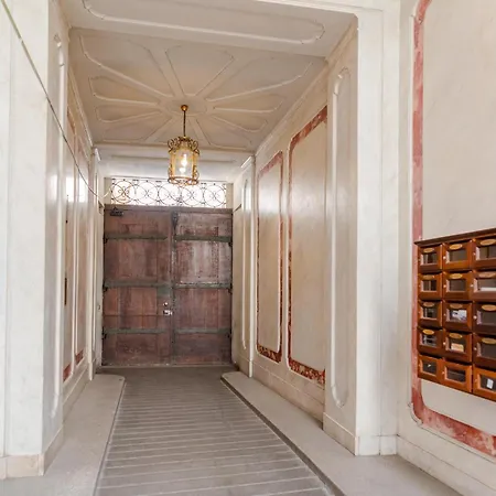 La Via Del Po Bed & Breakfast