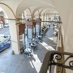 La Via Del Po Bed & Breakfast